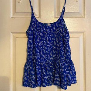 Flowy blue patterned tank top